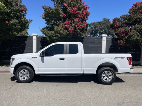 Used 2016 Ford F150 XL w/ Equipment Group 101A Mid AWD/4WD image 3