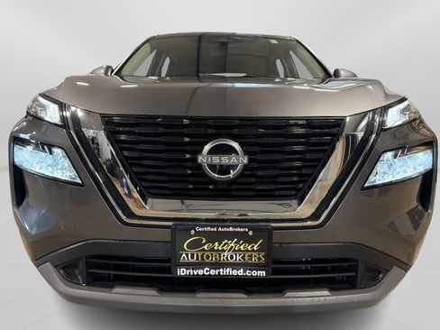 Used 2023 Nissan Rogue SV AWD/4WD image 10