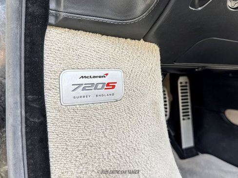 Used 2018 McLaren 720S Luxury RWD image 38