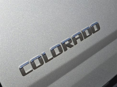 Used 2020 Chevrolet Colorado W/T w/ WT Convenience Package image 31