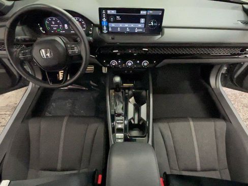 Certified 2025 Honda Accord Sport image 28