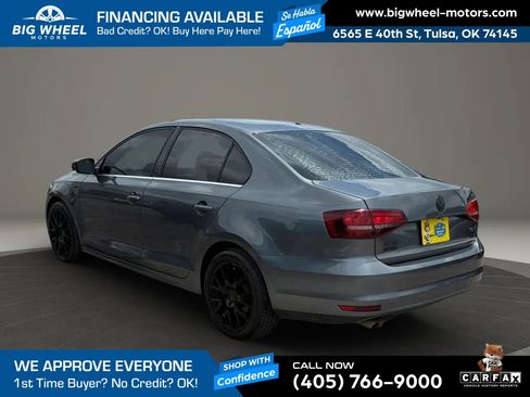 Used 2017 Volkswagen Jetta S w/ Jetta S Cold Weather Package FWD image 4