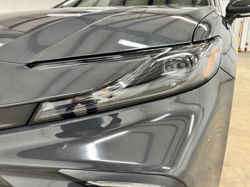 Used 2026 Toyota Camry SE FWD image 8
