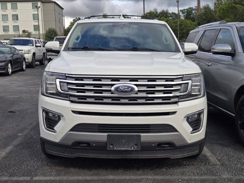 Used 2021 Ford Expedition Max Limited AWD/4WD image 2