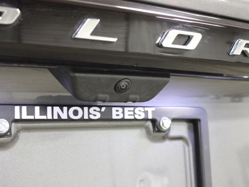 Used 2025 Ford Explorer Active w/ Active Comfort Package image 11