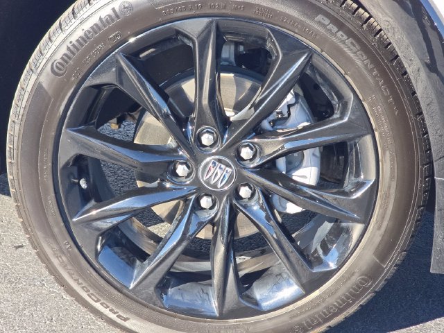 Used 2024 Buick Encore GX Sport Touring w/ Experience Buick Package FWD image 9
