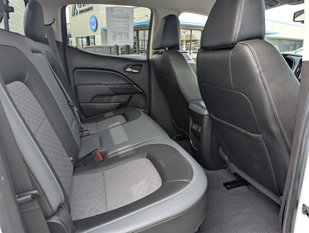 Used 2021 Chevrolet Colorado Z71 w/ Safety Package AWD/4WD image 31