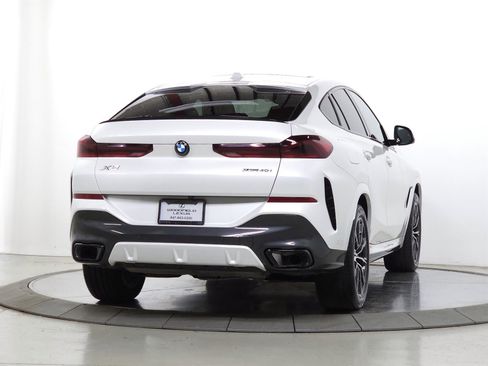 Used 2025 BMW X6 xDrive40i w/ Climate Comfort Package image 11