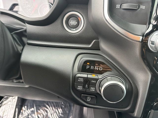 Used 2025 RAM 1500 Big Horn AWD/4WD image 19