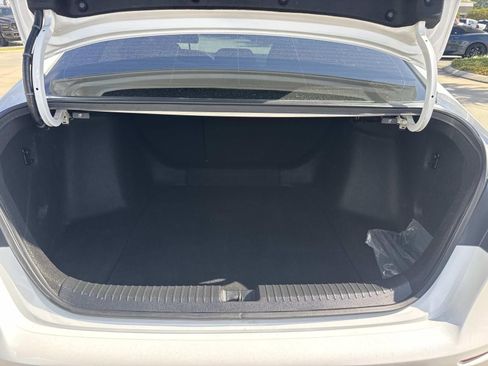 Used 2025 Honda Accord Sport image 8