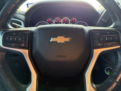Used 2019 Chevrolet Silverado 1500 LT w/ Texas Edition RWD image 9