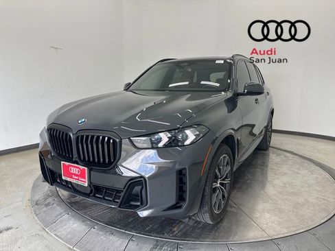 Used 2024 BMW X5 sDrive40i w/ Executive Package image 3