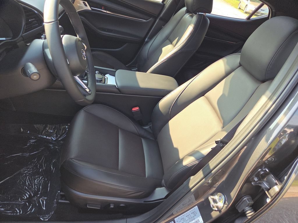 New 2026 MAZDA MAZDA3 2.5 S Hatchback w/ Premium Pkg FWD image 10