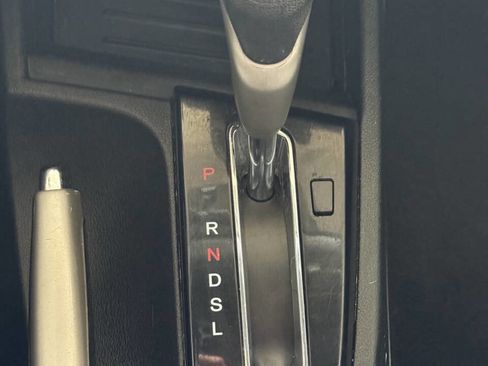 Used 2015 Honda Civic SE image 18