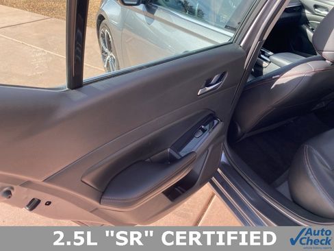 Used 2024 Nissan Altima 2.5 SR image 14