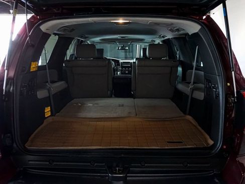 Used 2010 Toyota Sequoia Limited AWD/4WD image 29