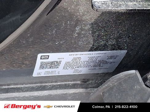 Certified 2025 Chevrolet Trax LT w/ LT Convenience Package image 28