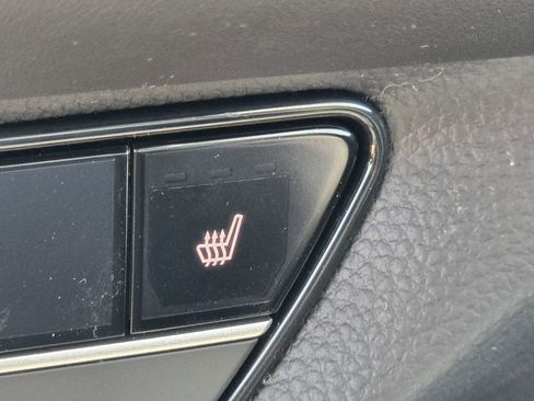 New 2026 Honda HR-V EX-L image 18