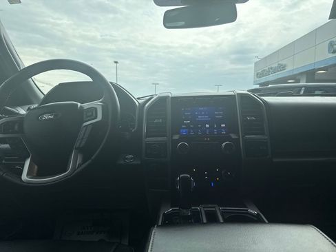 Used 2020 Ford F150 Lariat w/ Equipment Group 502A Luxury image 15