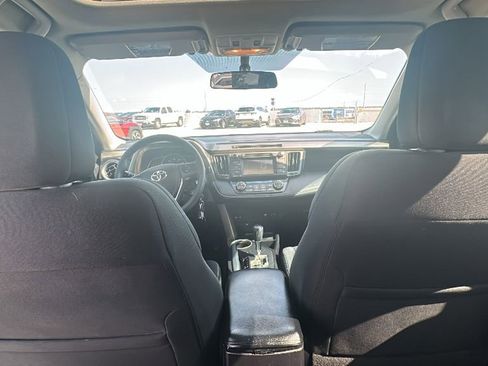 Used 2015 Toyota RAV4 XLE FWD image 29