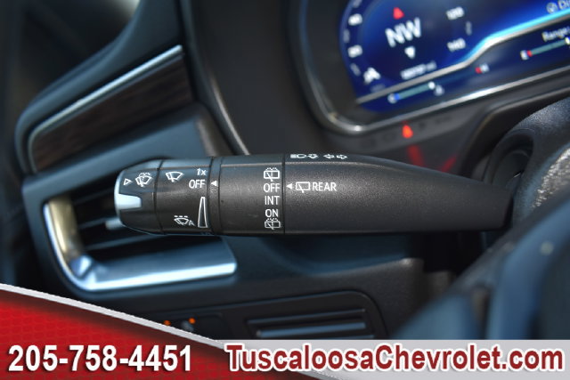 Used 2023 Chevrolet Suburban Z71 w/ Luxury Package AWD/4WD image 39