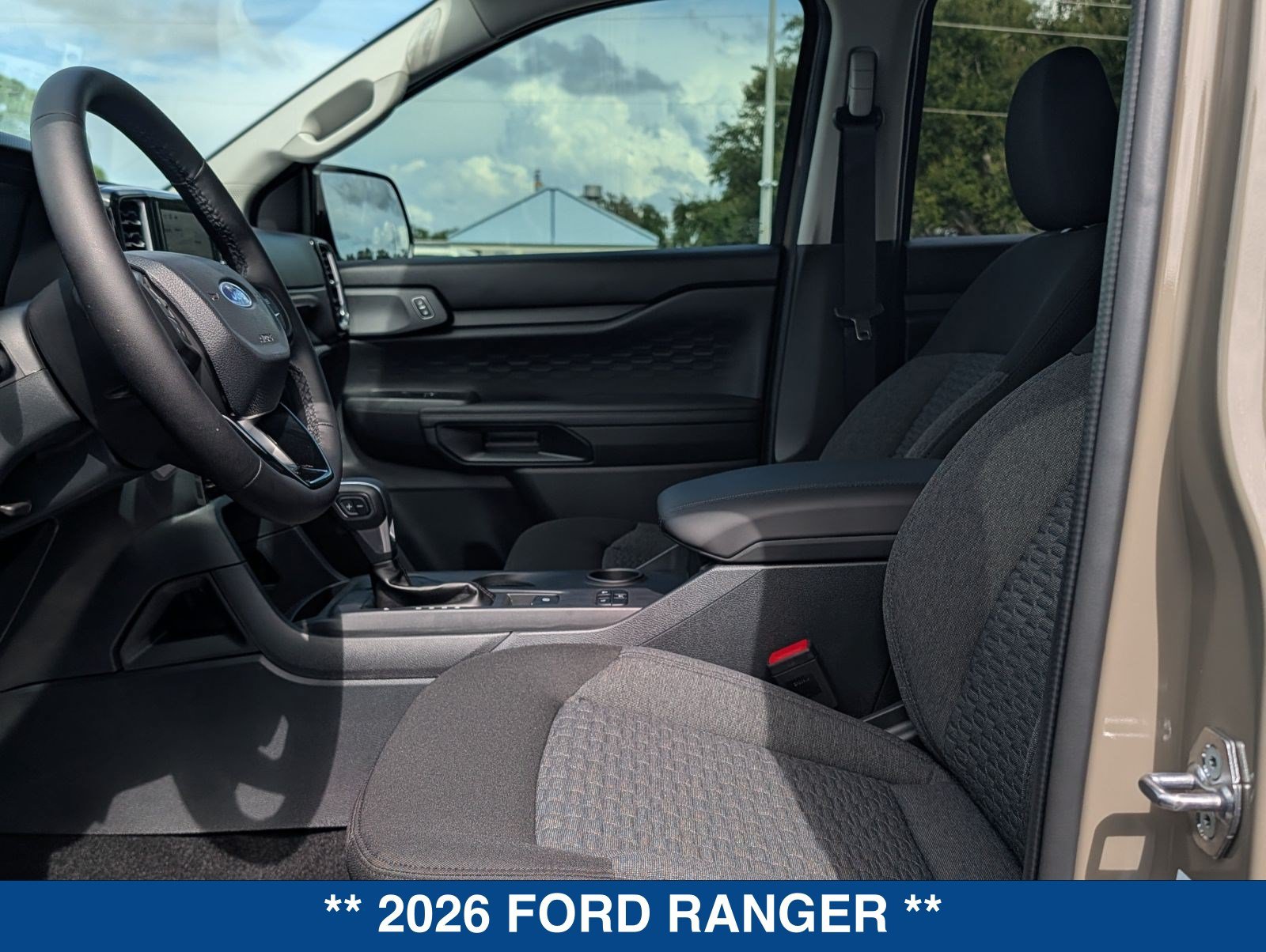 New 2026 Ford Ranger XLT w/ Black Appearance Package RWD image 22