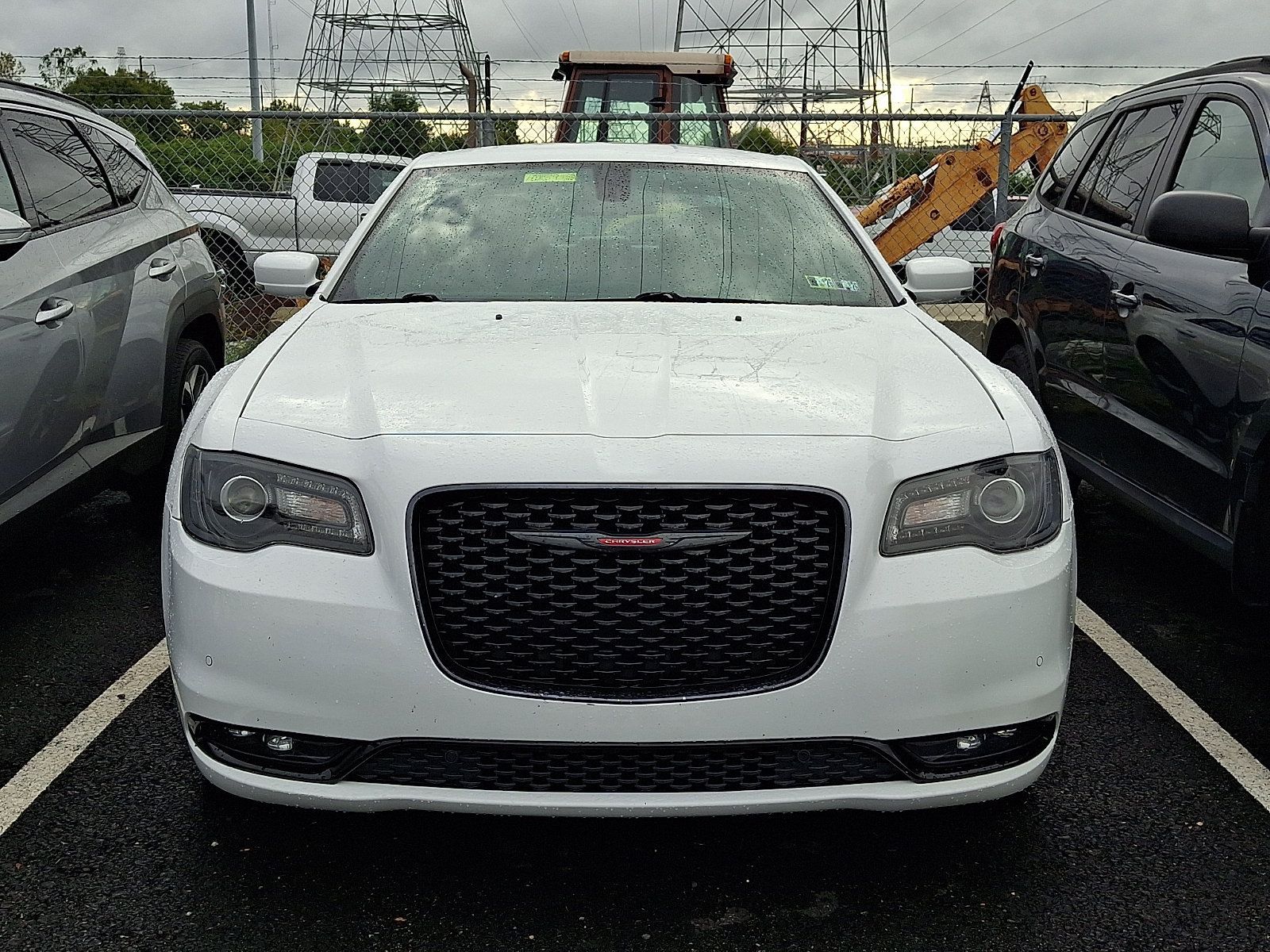 Used 2021 Chrysler 300 S RWD image 2