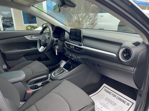 Used 2022 Kia Forte Sedan image 14