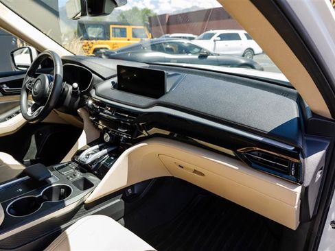 Used 2024 Acura MDX SH-AWD w/ Technology Package image 26