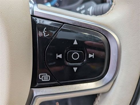 Certified 2023 Volvo S60 B5 Plus w/ Climate Package image 21