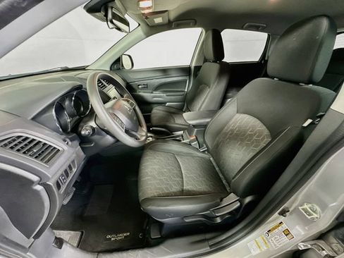 Used 2024 Mitsubishi Outlander Sport ES AWD/4WD image 12
