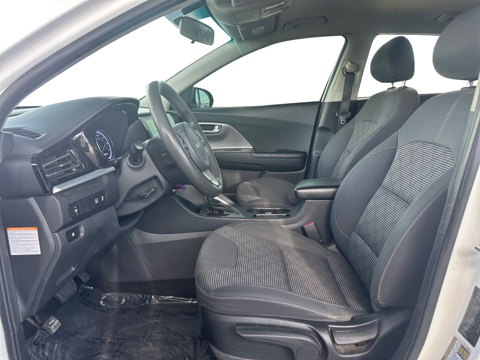 Used 2022 Kia Niro LX FWD image 9