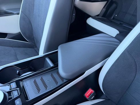 Used 2024 Kia EV6 GT-Line image 35