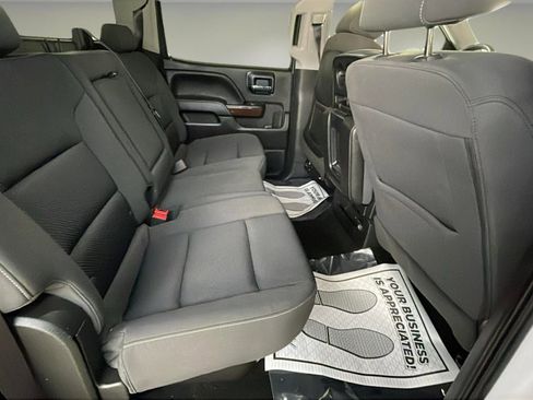 Used 2017 GMC Sierra 1500 SLE w/ SLE Value Package image 14