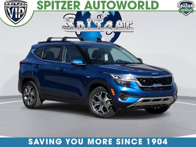 Used 2023 Kia Seltos EX AWD/4WD image 1