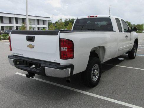 Used 2007 Chevrolet Silverado 2500 LT RWD image 5