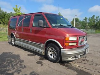 Used 2002 GMC Savana 1500 w/ SLE Marketing Option Pkg 3 RWD 360° Tour