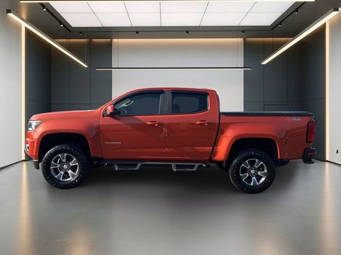 Used 2016 Chevrolet Colorado Z71 AWD/4WD image 2