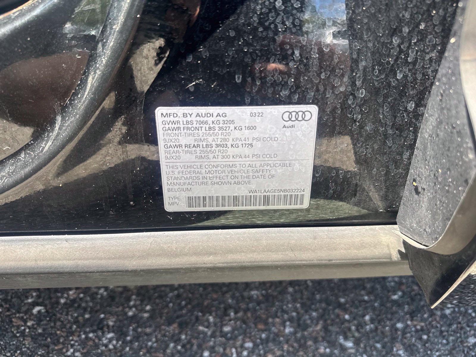 Used 2022 Audi e-tron Premium Plus AWD/4WD image 10