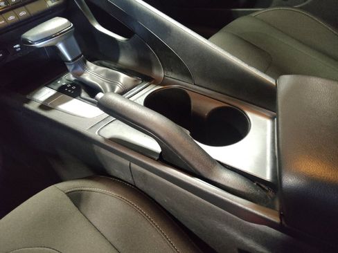 Used 2023 Hyundai Elantra SEL w/ Cargo Package image 26