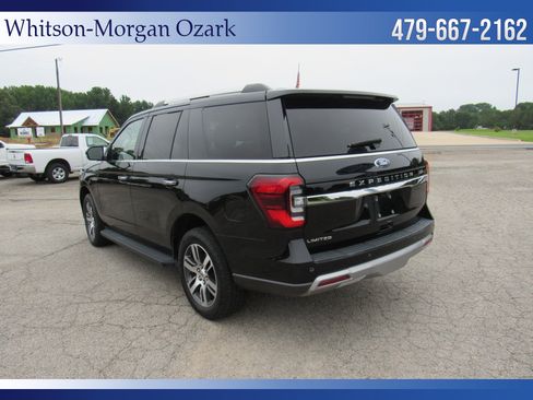 Used 2024 Ford Expedition Limited RWD image 12