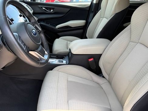 Used 2025 Subaru Ascent Premium AWD/4WD image 9