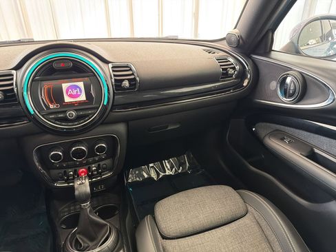 Used 2016 MINI Cooper Clubman S FWD image 25
