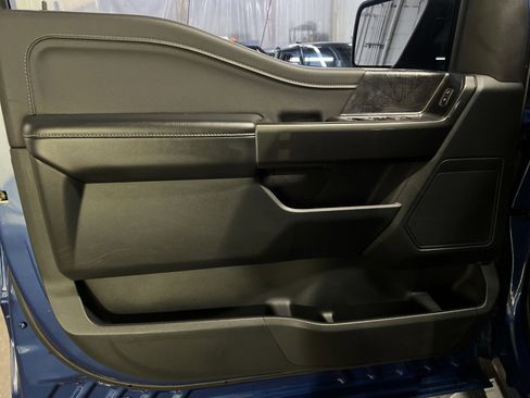 Used 2022 Ford F150 XLT w/ Equipment Group 302A High image 14