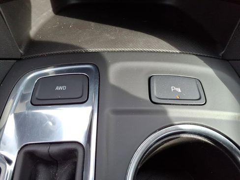 Certified 2024 Chevrolet Equinox LT w/ LPO, Floor Liner Package image 27