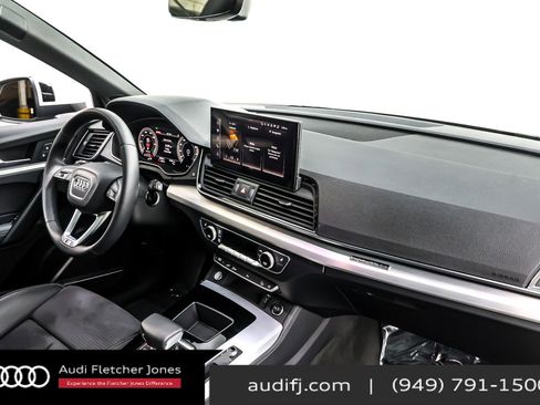 Used 2024 Audi Q5 e Premium Plus image 17
