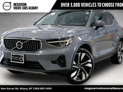 Used 2023 Volvo XC40 B5 Plus w/ Protection Package Premier