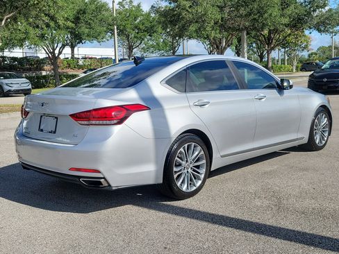 Used 2017 Genesis G80 3.8 w/ Option Group 02 RWD image 5