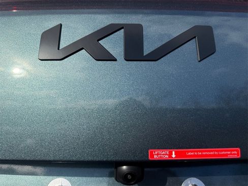 New 2026 Kia Carnival SX w/ SX Dark Edition Package image 16