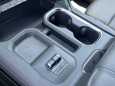 New 2025 GMC Sierra 2500 Denali w/ Technology Package image 23